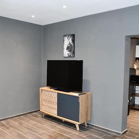Logement In Wood Brugelette Εξωτερικό φωτογραφία